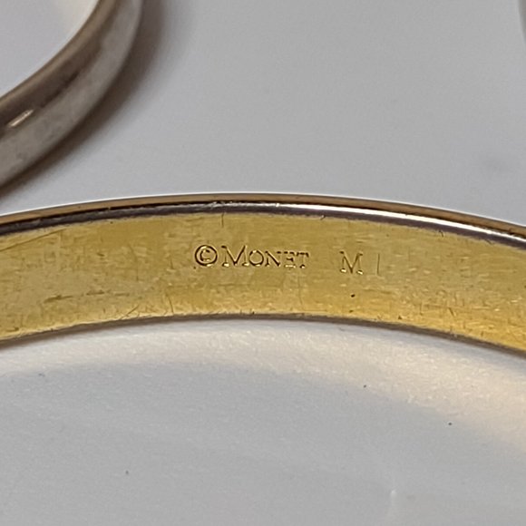 Set Of 3 Very Well Worn Vintage Monet Bangles - Picture 7 of 13